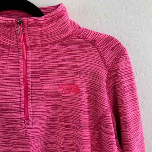 The North Face Pink Fleece Quarter Zip Pullover L - Picture 2 of 6